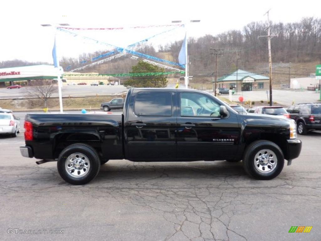 2009 Silverado 1500 LS Crew Cab 4x4 - Black / Dark Titanium photo #5