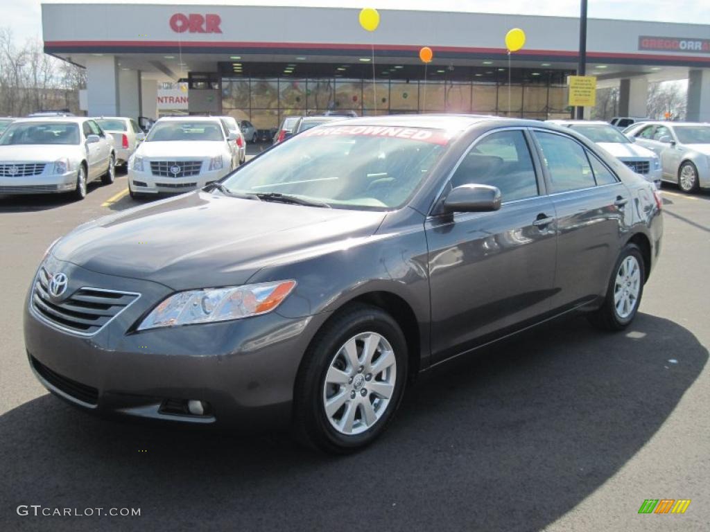 2007 Camry XLE - Magnetic Gray Metallic / Ash photo #1