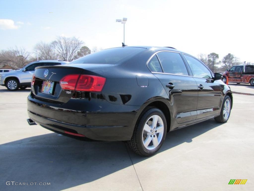 2011 Jetta TDI Sedan - Black / Cornsilk Beige photo #2