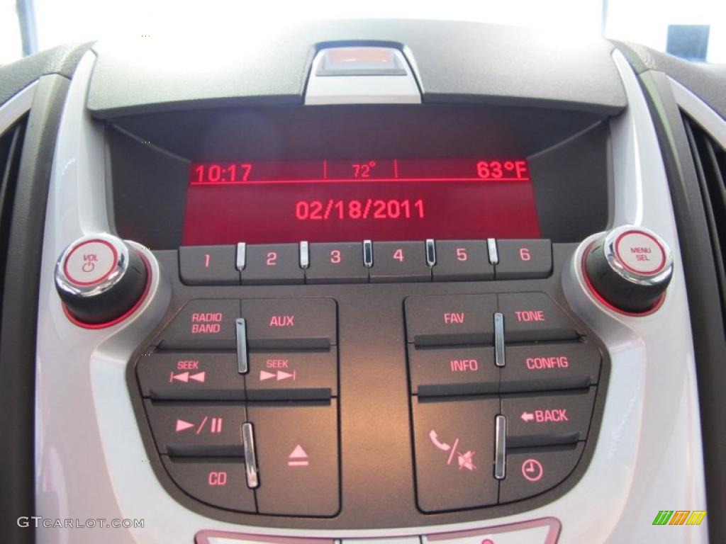2011 GMC Terrain SLT Controls Photo #45503627