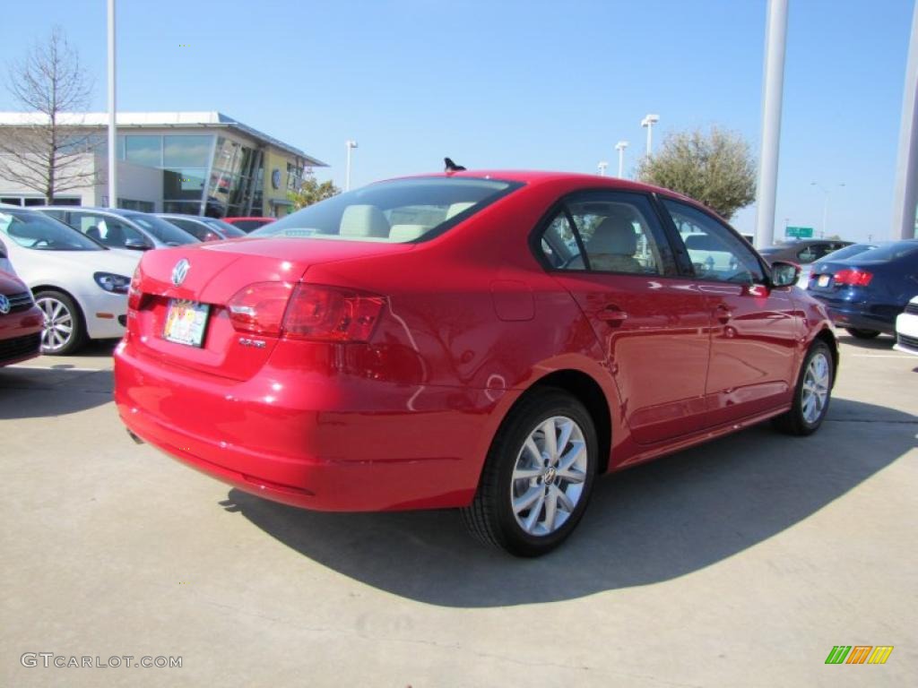 2011 Jetta SE Sedan - Tornado Red / Cornsilk Beige photo #2