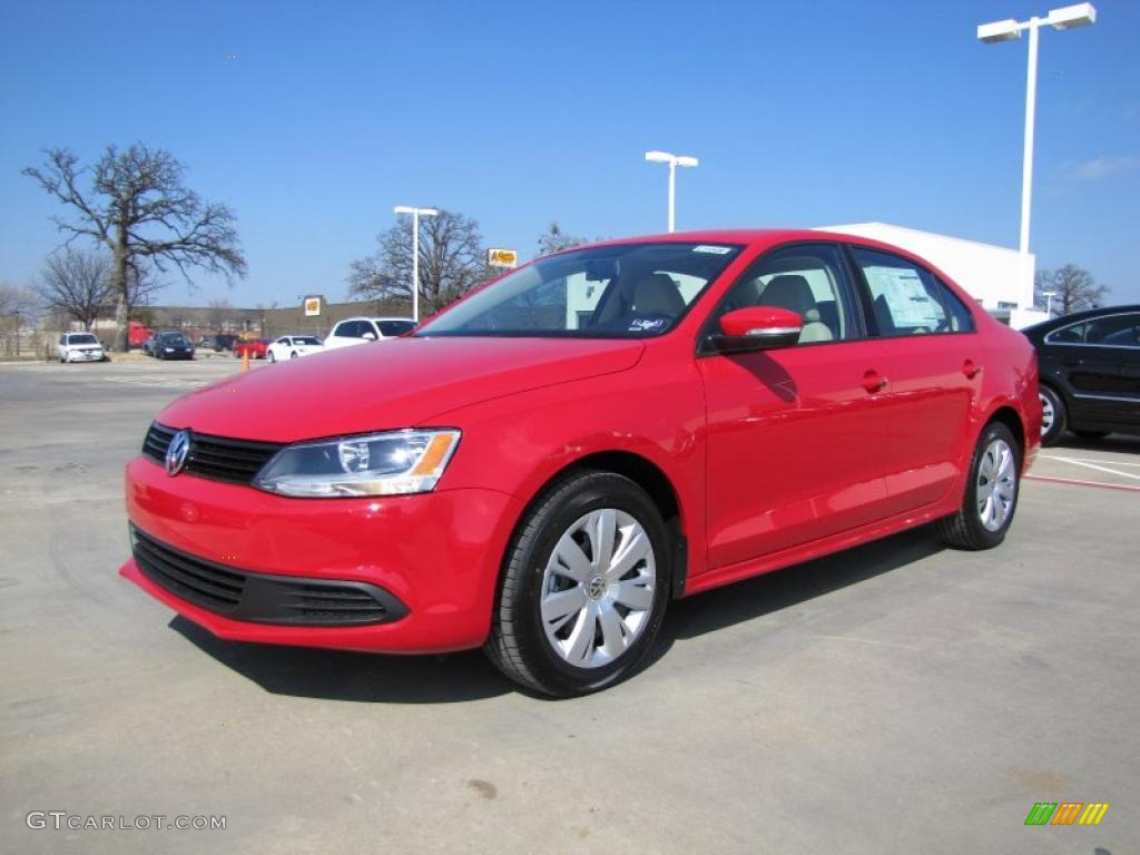 Tornado Red Volkswagen Jetta