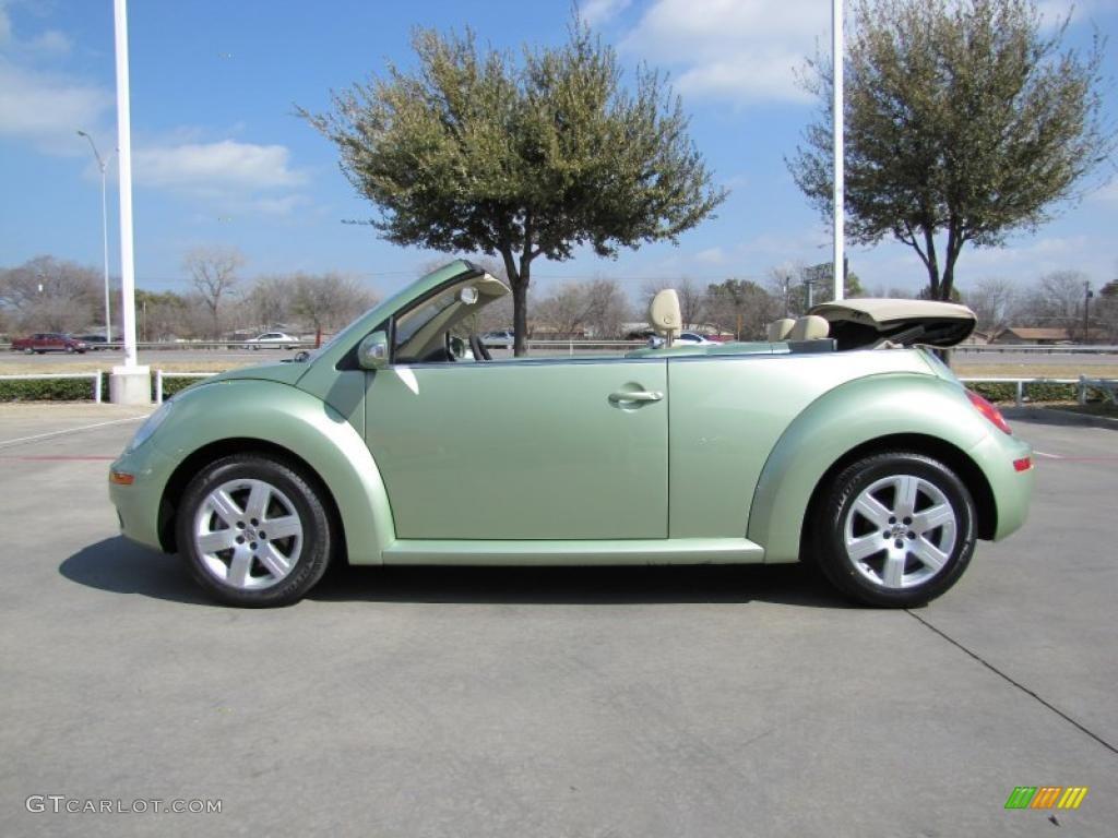 Gecko Green Metallic 2007 Volkswagen New Beetle 2.5 Convertible Exterior Photo #45504843