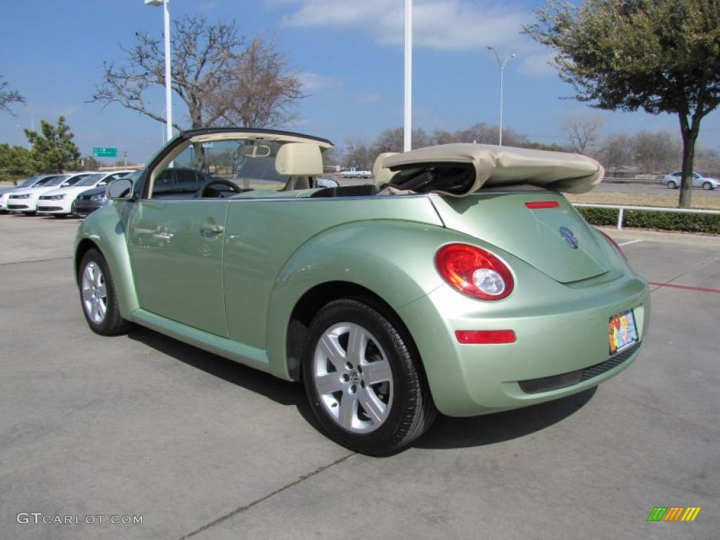 Gecko Green Metallic 2007 Volkswagen New Beetle 2.5 Convertible Exterior Photo #45504851
