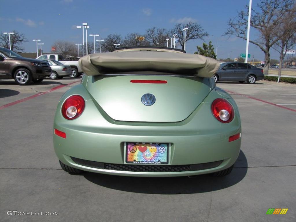 Gecko Green Metallic 2007 Volkswagen New Beetle 2.5 Convertible Exterior Photo #45504859