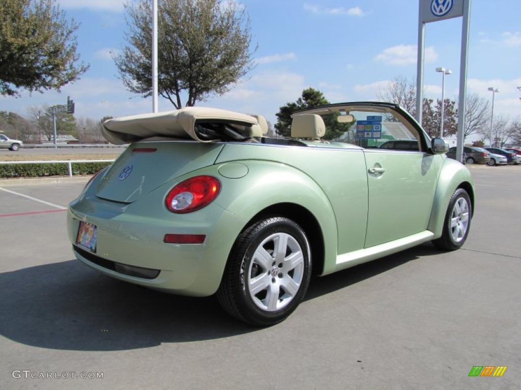 Gecko Green Metallic 2007 Volkswagen New Beetle 2.5 Convertible Exterior Photo #45504867