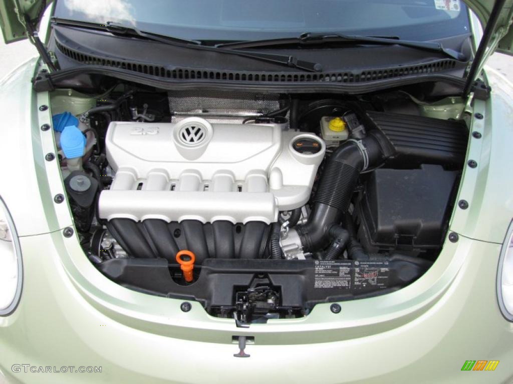 2007 Volkswagen New Beetle 2.5 Convertible 2.5 Liter DOHC 20 Valve 5 Cylinder Engine Photo #45504975