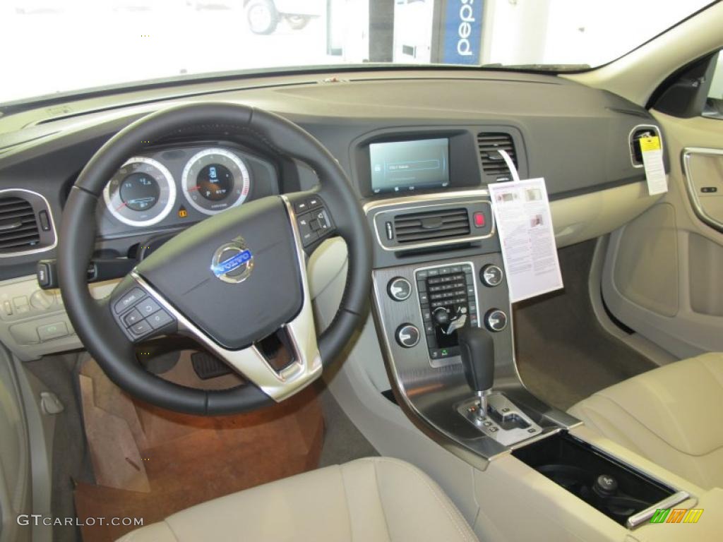2011 Volvo S60 T6 AWD Soft Beige/Sandstone Dashboard Photo #45506569