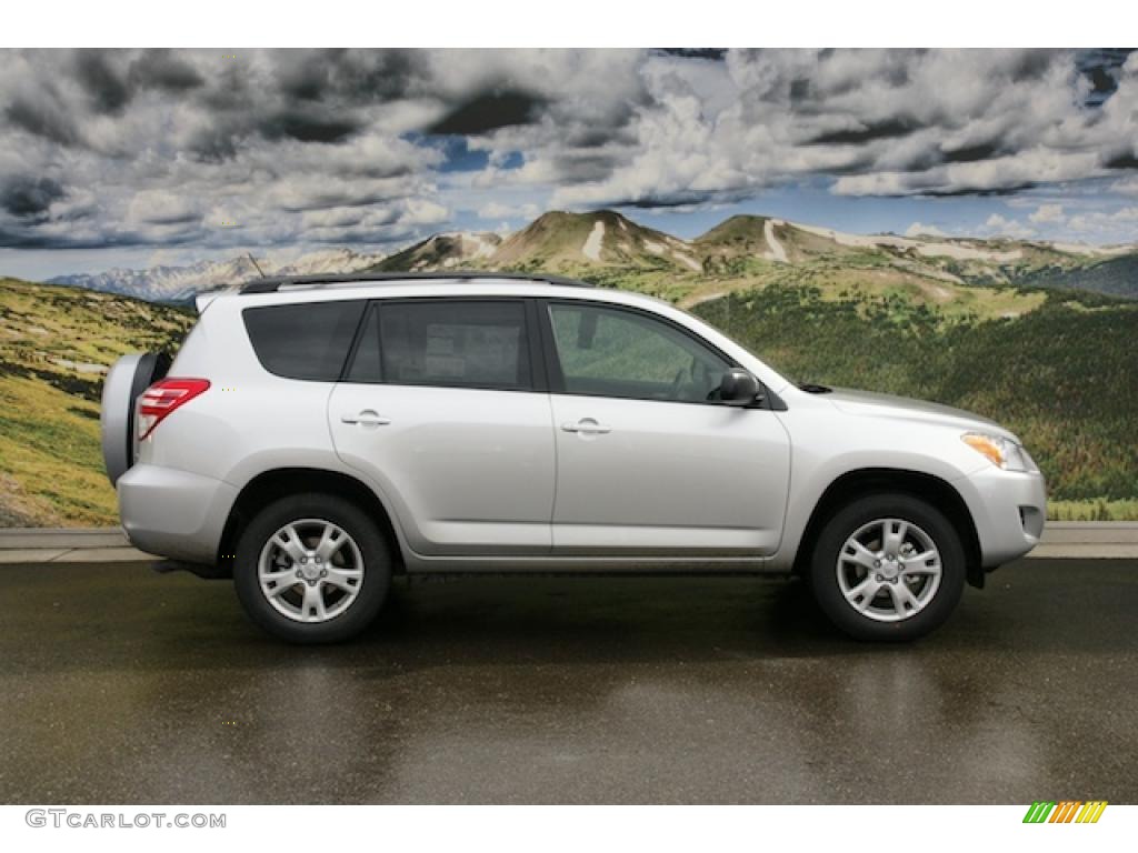 2011 RAV4 I4 4WD - Classic Silver Metallic / Ash photo #2