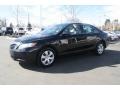 Black - Camry LE Photo No. 5