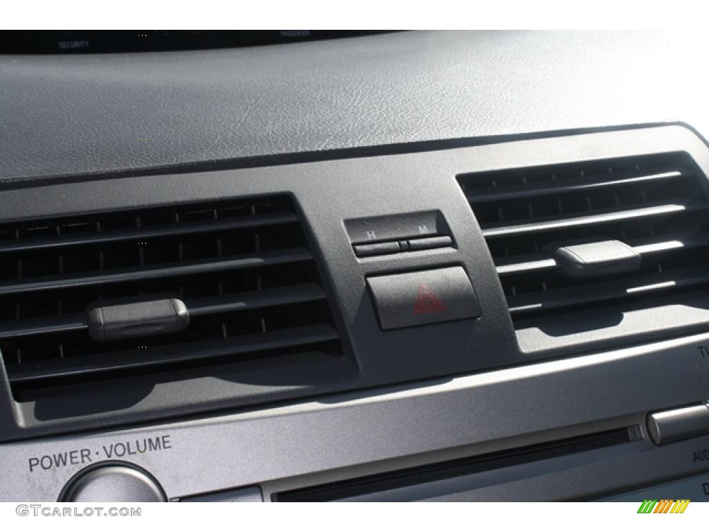 2008 Camry LE - Black / Ash photo #18