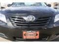 Black - Camry LE Photo No. 28