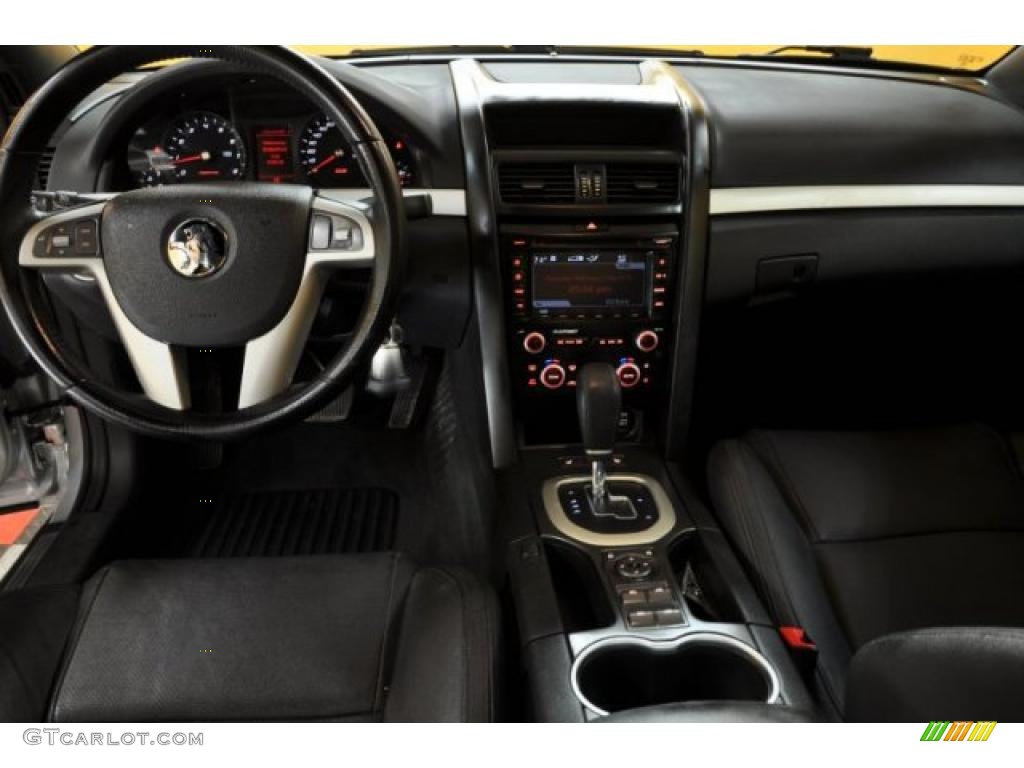 2009 Pontiac G8 Sedan Onyx Dashboard Photo #45516108