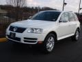 Campanella White 2005 Volkswagen Touareg V8