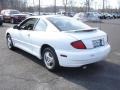 Summit White - Sunfire Coupe Photo No. 6