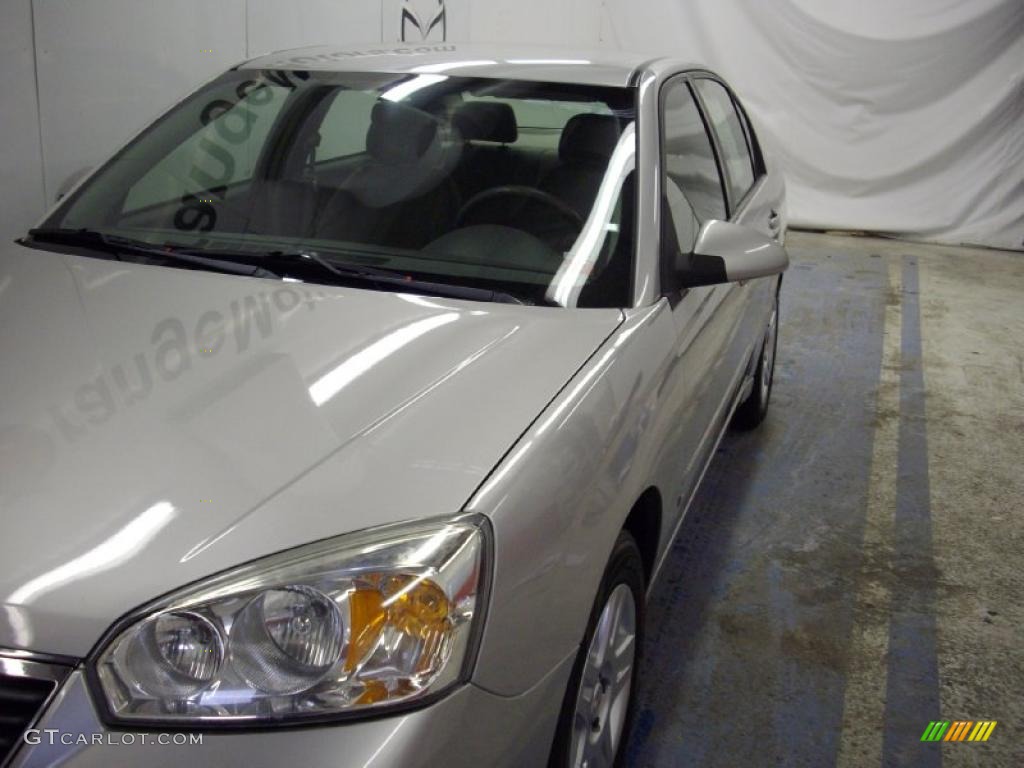 2006 Malibu LT Sedan - Silverstone Metallic / Titanium Gray photo #3