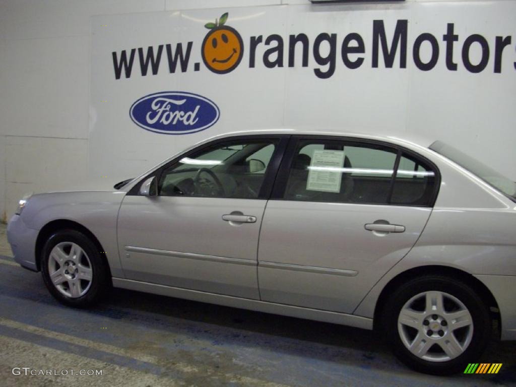2006 Malibu LT Sedan - Silverstone Metallic / Titanium Gray photo #4