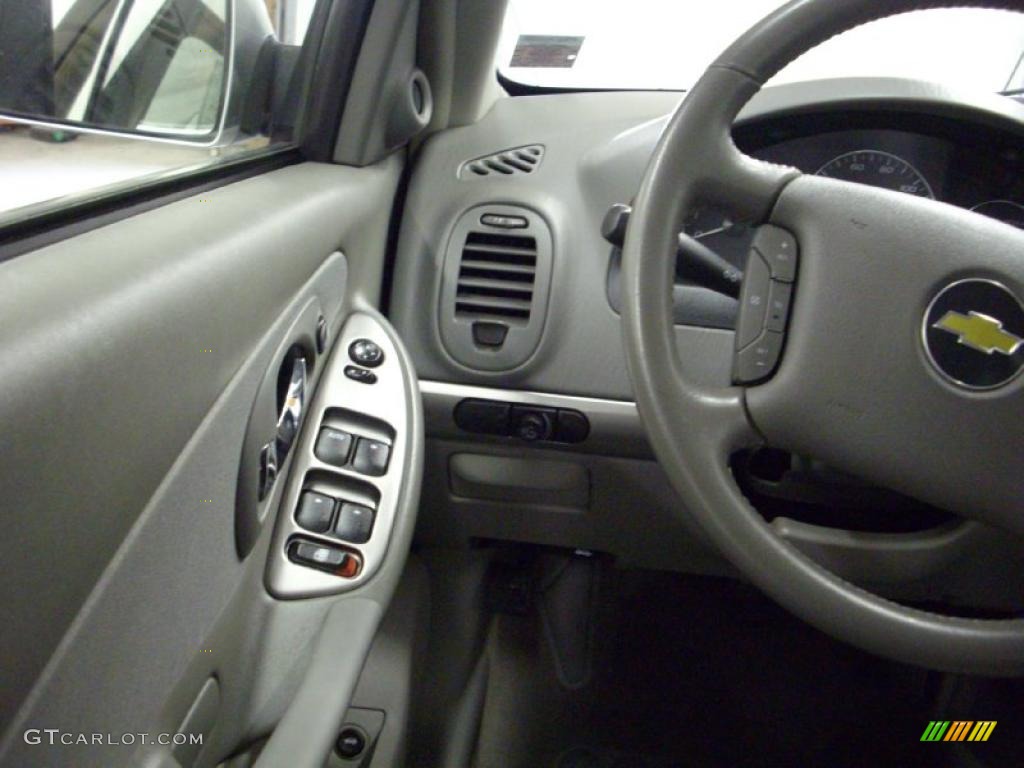 2006 Malibu LT Sedan - Silverstone Metallic / Titanium Gray photo #10