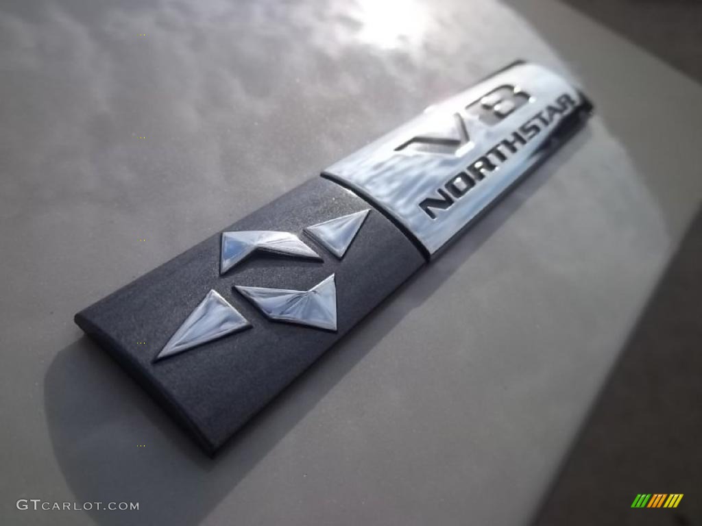 2010 Cadillac STS V8 Marks and Logos Photo #45526884