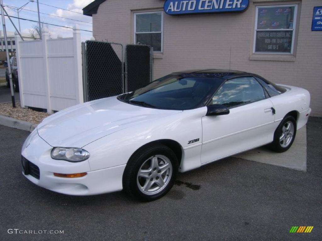 1999 Camaro Z28 Coupe - Arctic White / Dark Gray photo #1