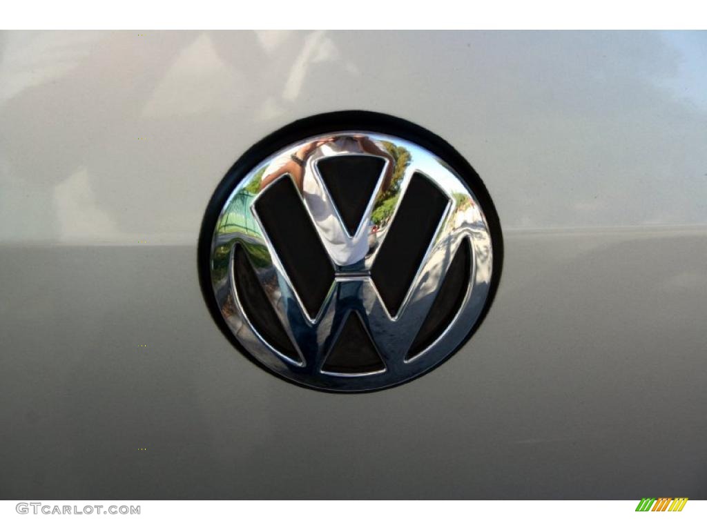 2001 Volkswagen Cabrio GLS Marks and Logos Photo #45528240