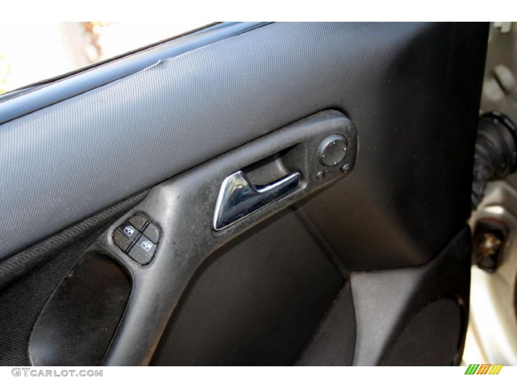 2001 Cabrio GLS - Desert Wind Metallic / Black photo #27