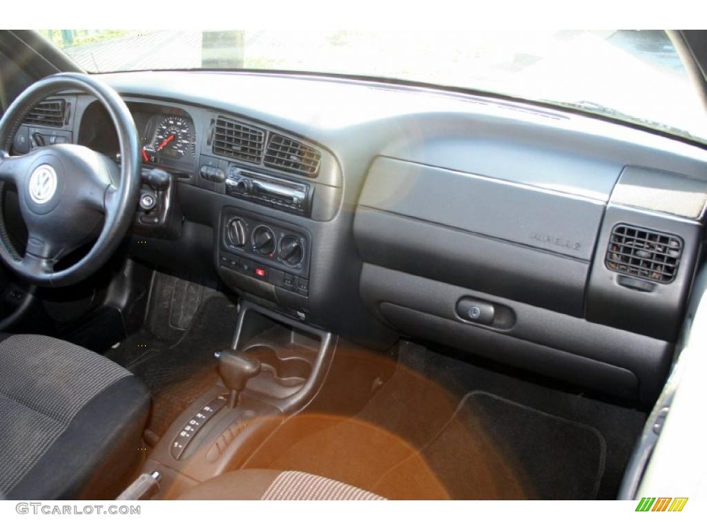 2001 Cabrio GLS - Desert Wind Metallic / Black photo #50