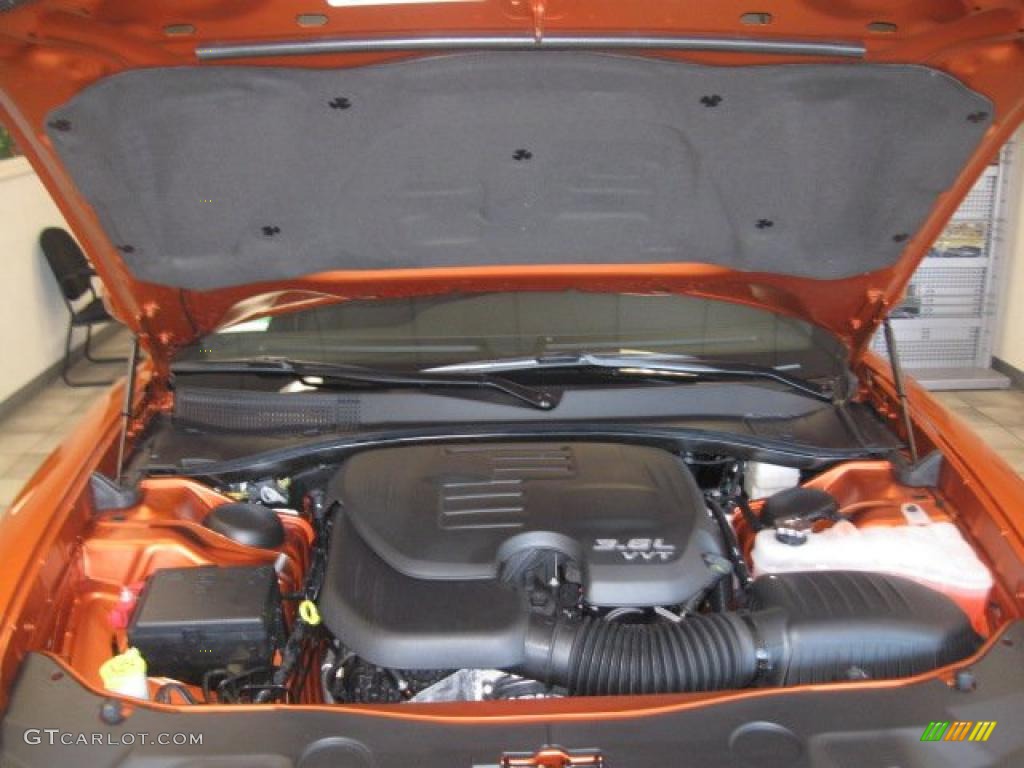 2011 Dodge Charger Rallye 3.6 Liter DOHC 24-Valve VVT Pentastar V6 Engine Photo #45533333