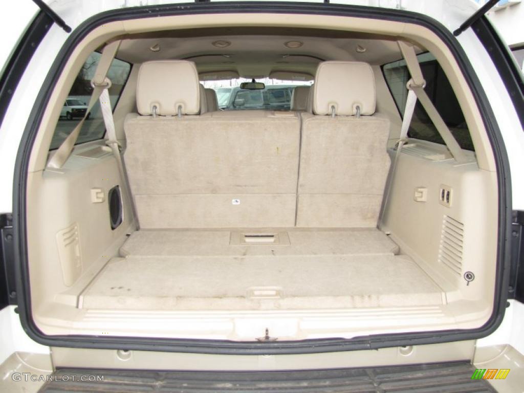 2008 Ford Expedition EL Eddie Bauer Trunk Photo #45533841