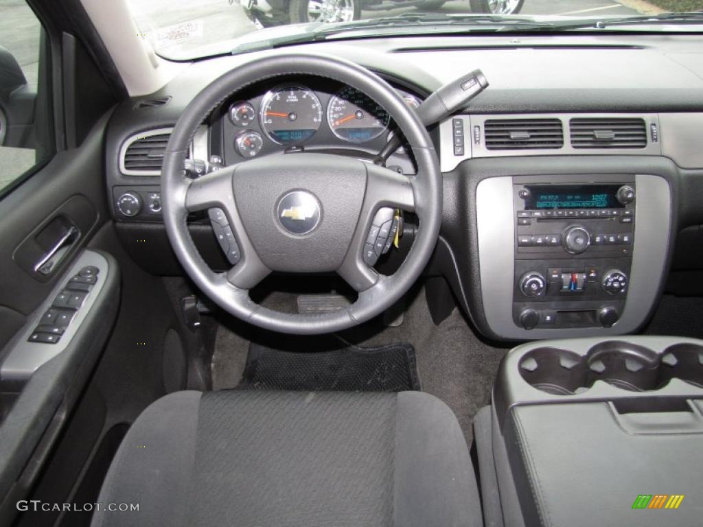 2009 Chevrolet Tahoe LS Ebony Dashboard Photo #45533957