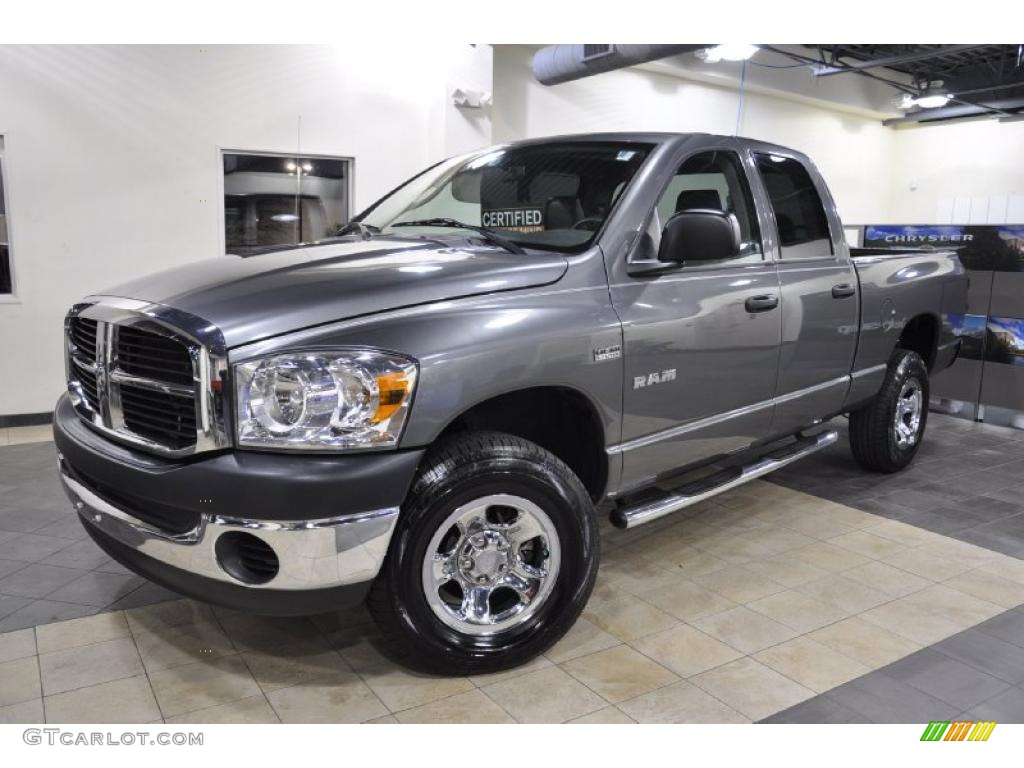 2008 Ram 1500 SXT Quad Cab 4x4 - Mineral Gray Metallic / Medium Slate Gray photo #2