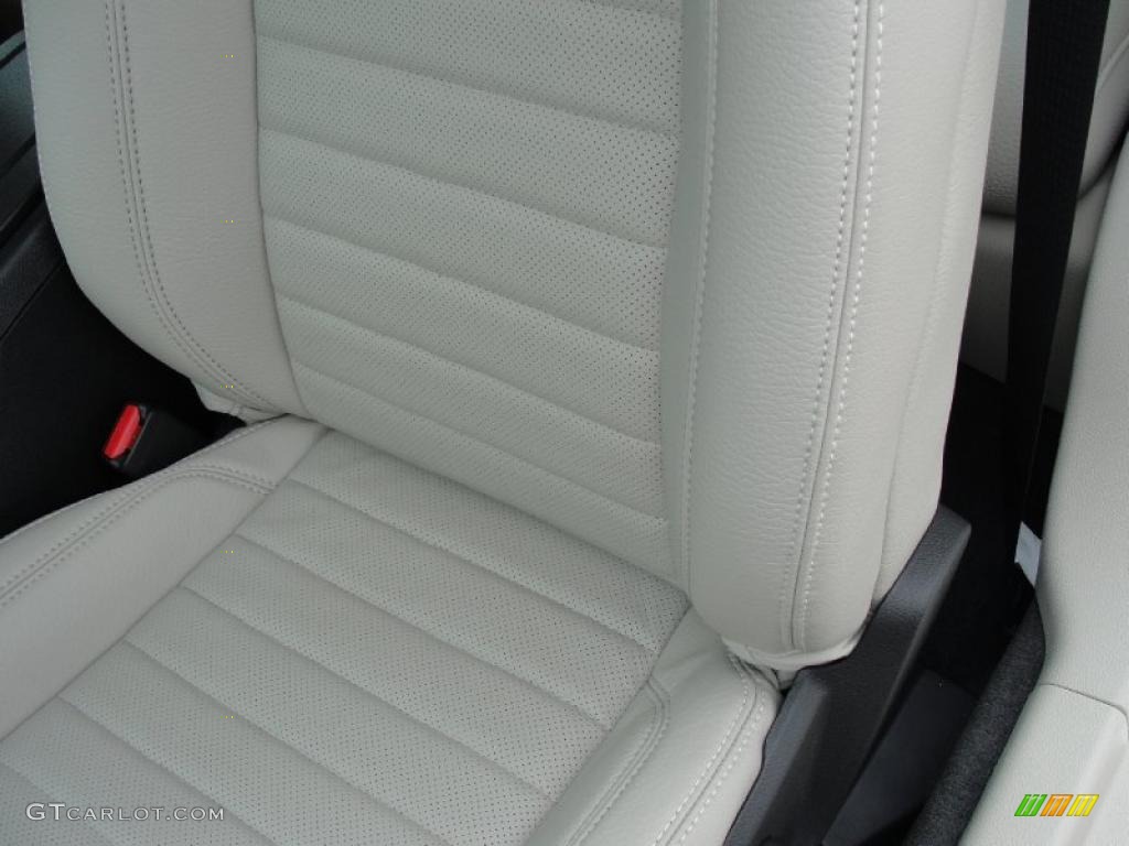 2011 Mustang V6 Premium Coupe - Performance White / Stone photo #23