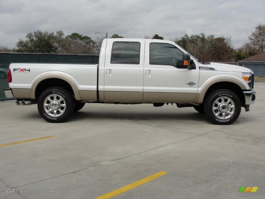 White Platinum Metallic Tri-Coat 2011 Ford F250 Super Duty Lariat Crew Cab 4x4 Exterior Photo #45536473
