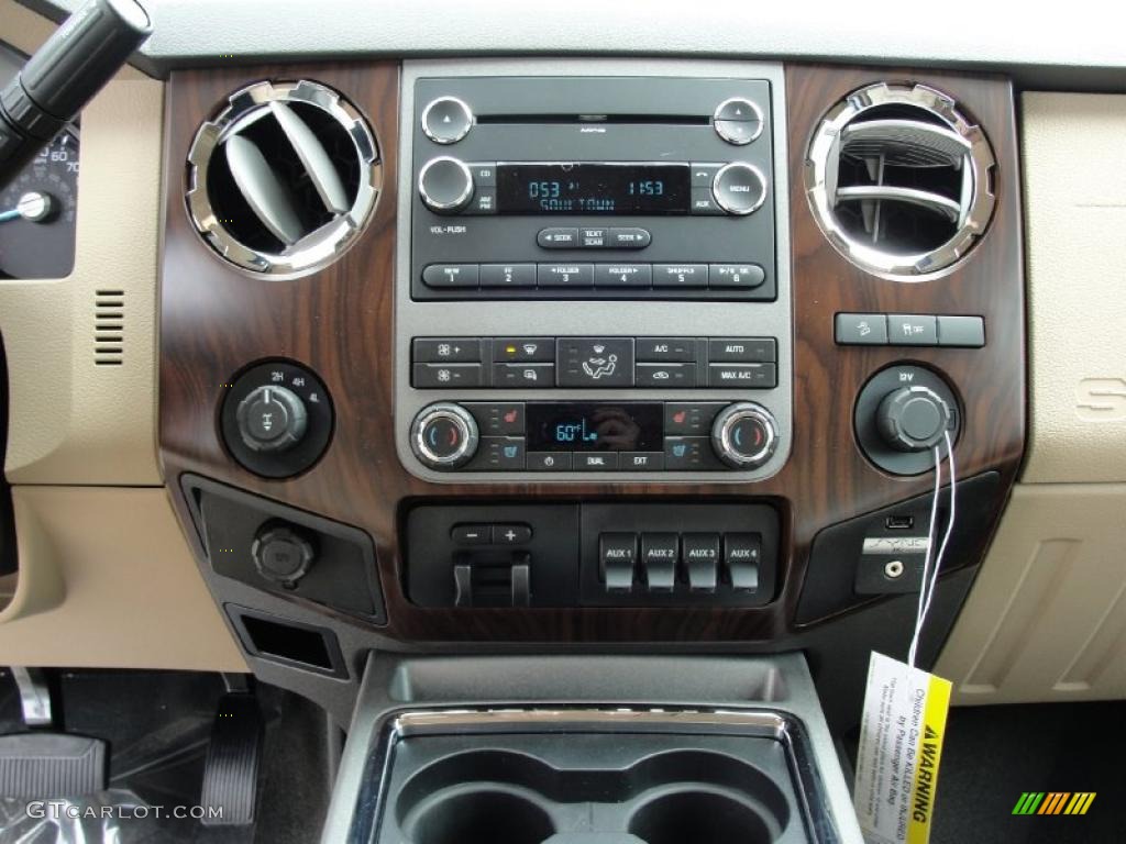 2011 Ford F250 Super Duty Lariat Crew Cab 4x4 Controls Photo #45536881