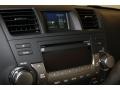 2011 Toyota Highlander SE 4WD Controls