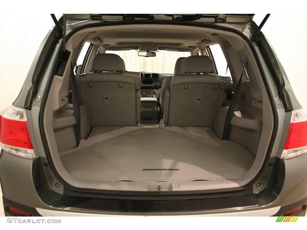 2011 Toyota Highlander SE 4WD Trunk Photo #45537202