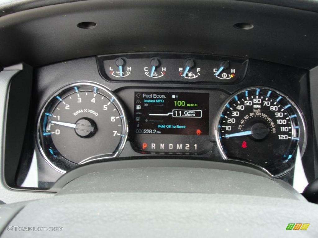 2011 Ford F150 XLT SuperCrew Gauges Photo #45537382