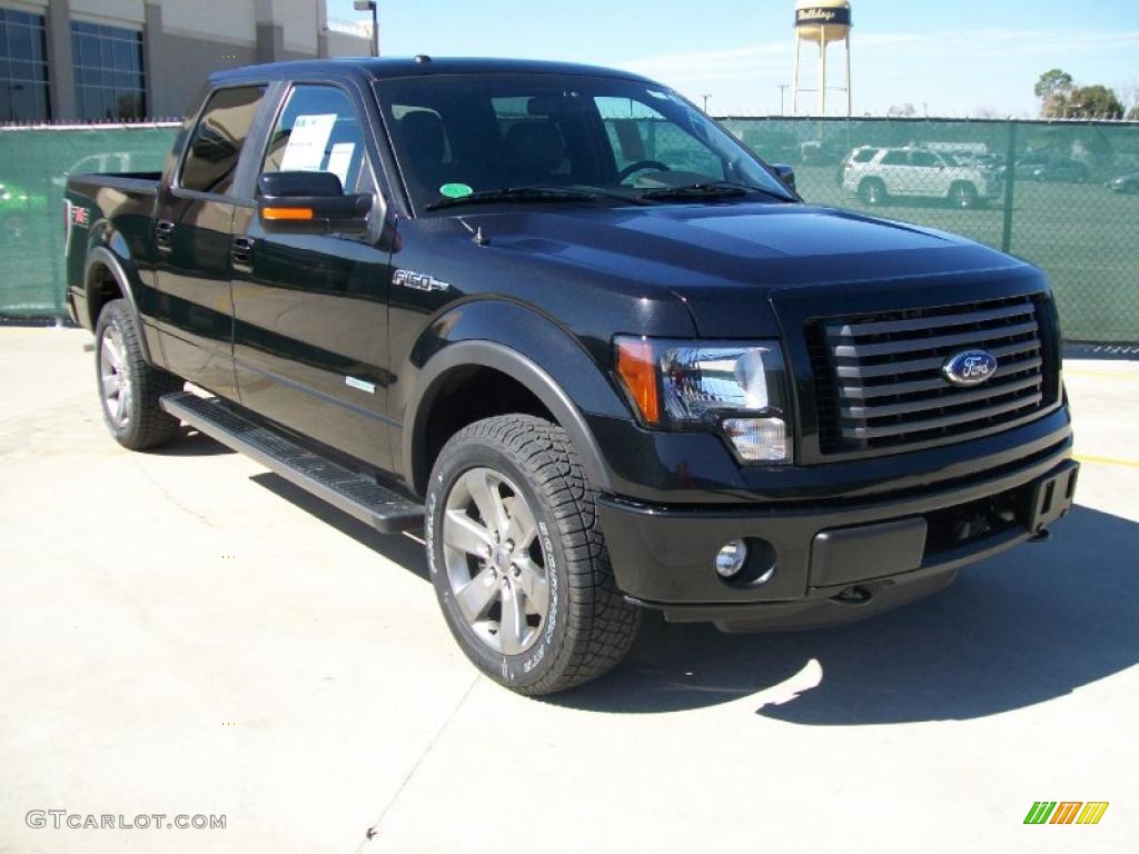 2011 F150 FX4 SuperCrew 4x4 - Tuxedo Black Metallic / Black photo #1