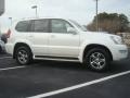 Blizzard White Pearl - GX 470 Photo No. 2