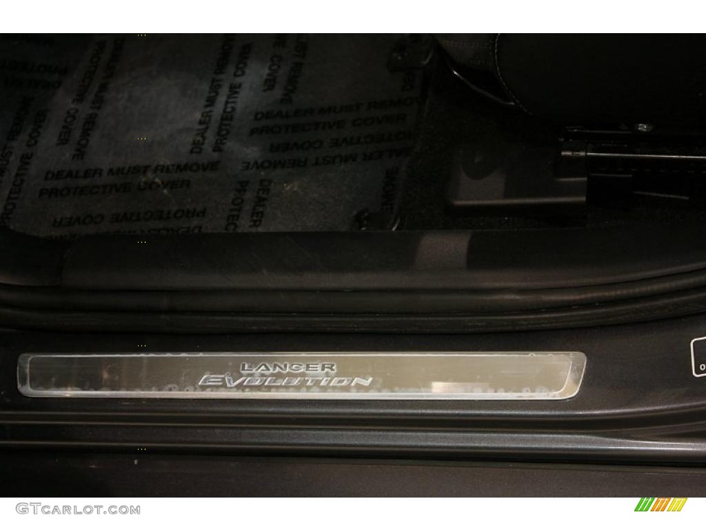 2008 Mitsubishi Lancer Evolution MR Marks and Logos Photo #45538286
