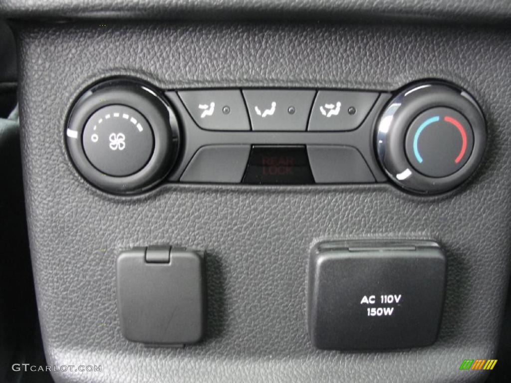 2011 Ford Explorer Limited Controls Photo #45538804