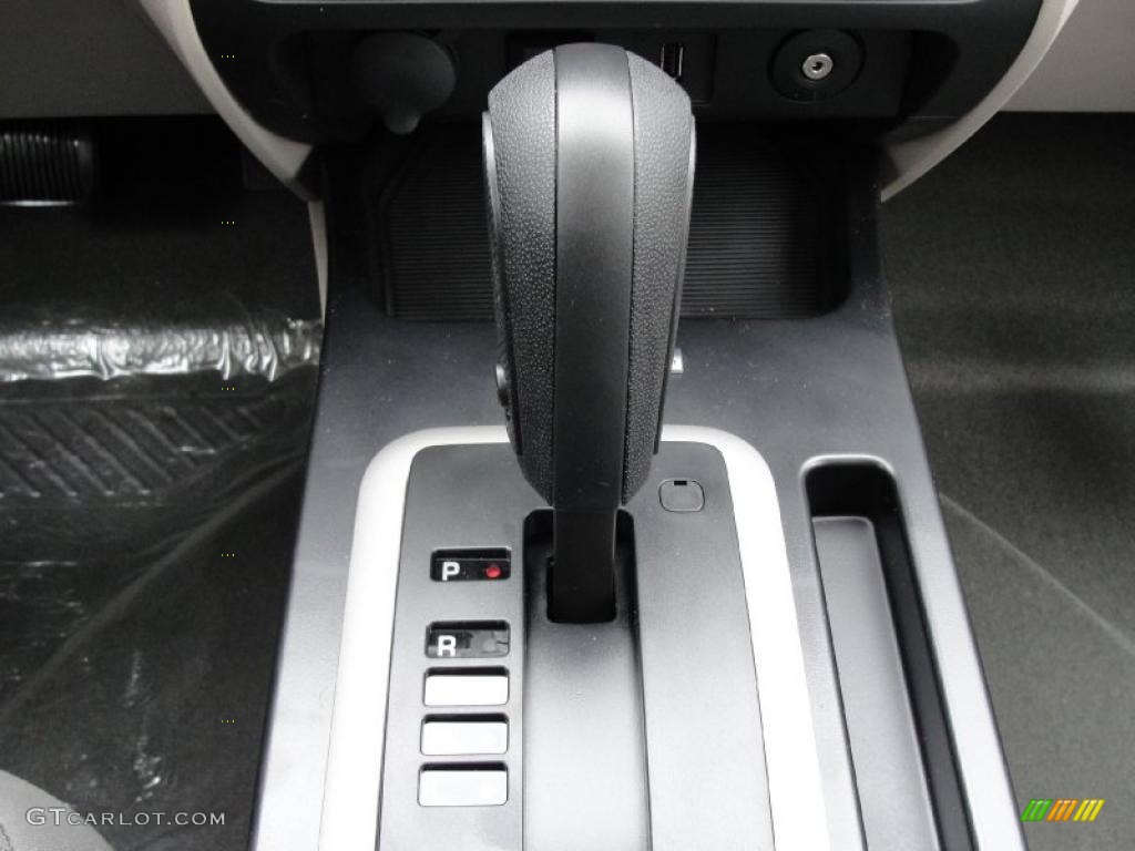 2011 Ford Escape XLS 6 Speed Automatic Transmission Photo #45540383