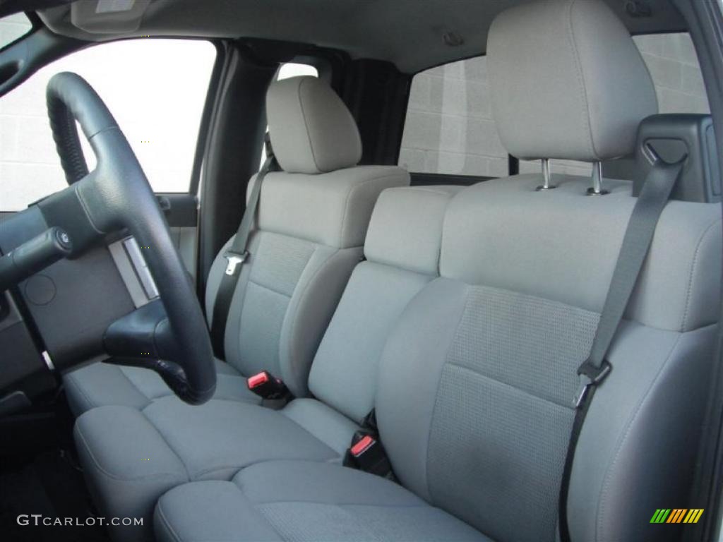 Medium Flint Grey Interior 2005 Ford F150 FX4 Regular Cab 4x4 Photo #45541639