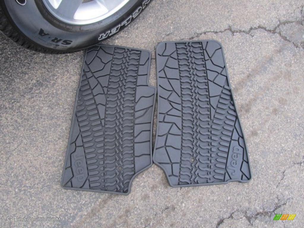 2009 Wrangler X 4x4 - Stone White / Dark Slate Gray/Medium Slate Gray photo #15
