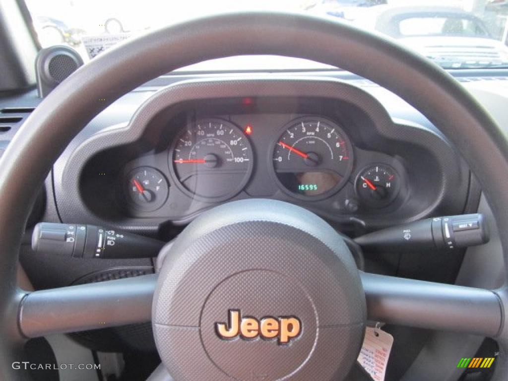 2009 Wrangler X 4x4 - Stone White / Dark Slate Gray/Medium Slate Gray photo #24