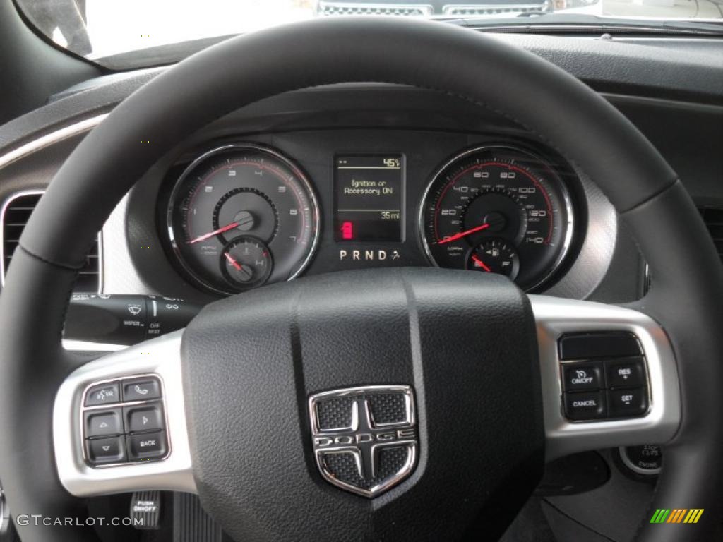 2011 Dodge Charger Rallye Controls Photo #45548545