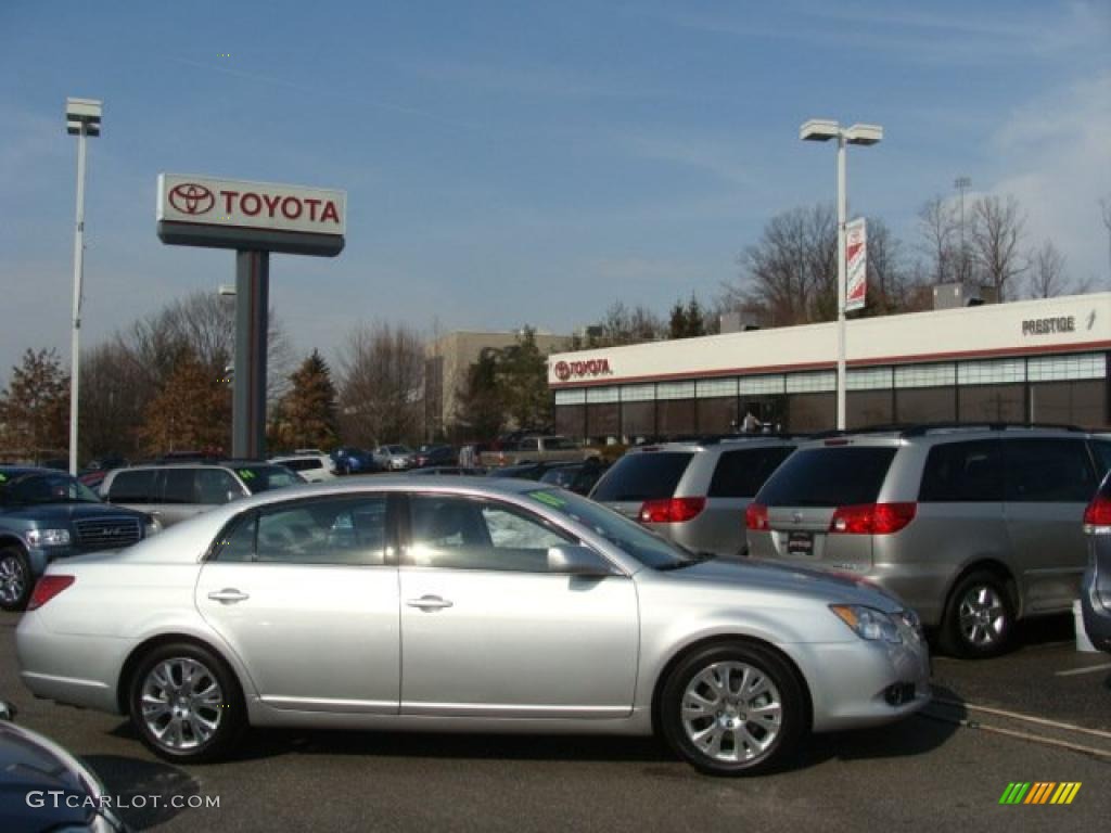 2008 Avalon XLS - Classic Silver Metallic / Dark Charcoal photo #1