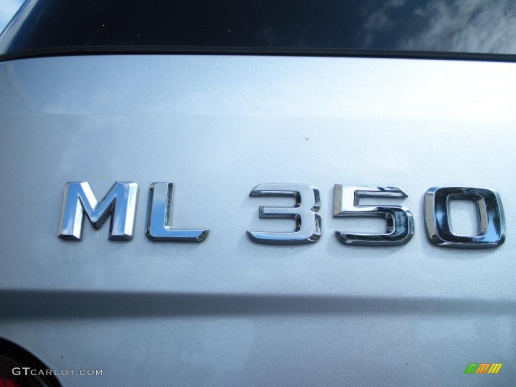 2010 Mercedes-Benz ML 350 Marks and Logos Photo #45548745