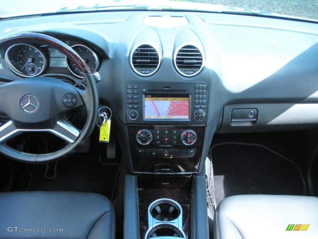 2010 Mercedes-Benz ML 350 Black Dashboard Photo #45548789