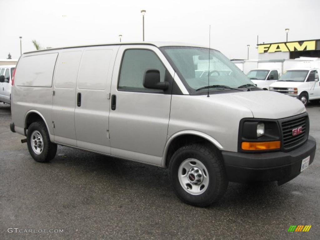 2008 Savana Van 2500 Cargo - Silver Birch Metallic / Medium Pewter photo #1